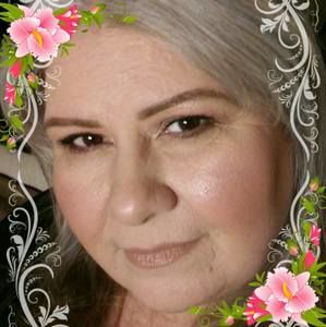 Meet your Posher, Carlotta